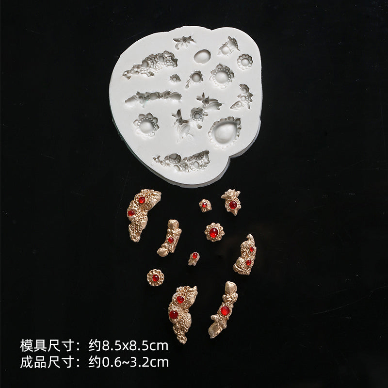 Nine-Tailed Fox Embossed Fondant Silicone Mold