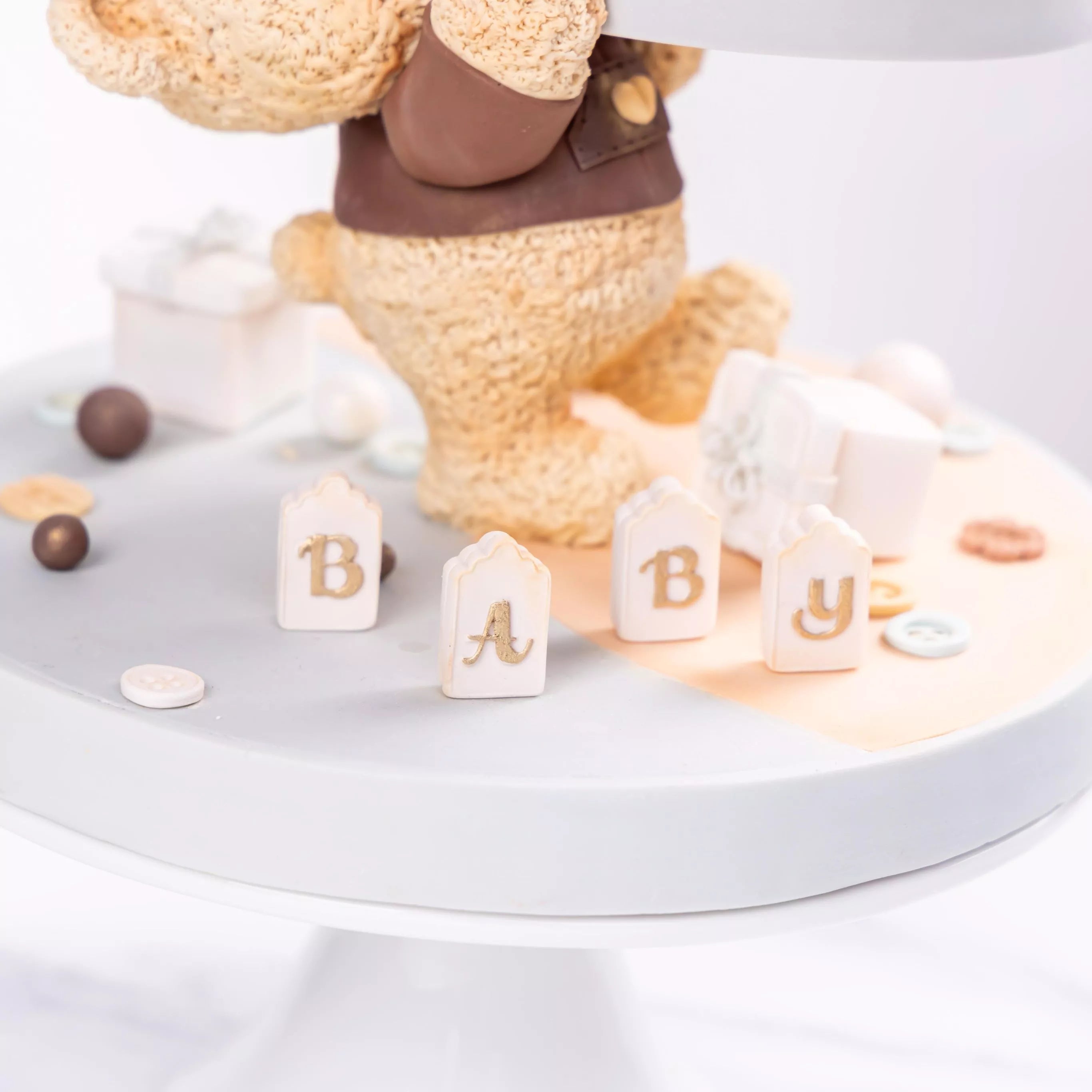 Floating Q-Version Bear Cake Decoration Masterclass
